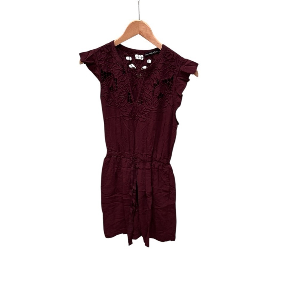 Abercrombie and Fitch woman's maroon dress